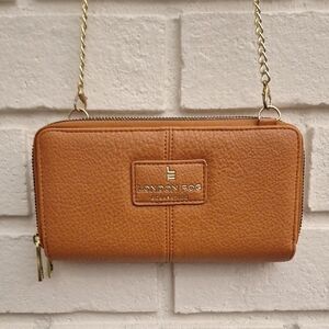 London Fog Brown Faux Leather  Chain Detail Crossbody Wallet. NWOT